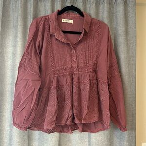 Mauve colored flowy top
